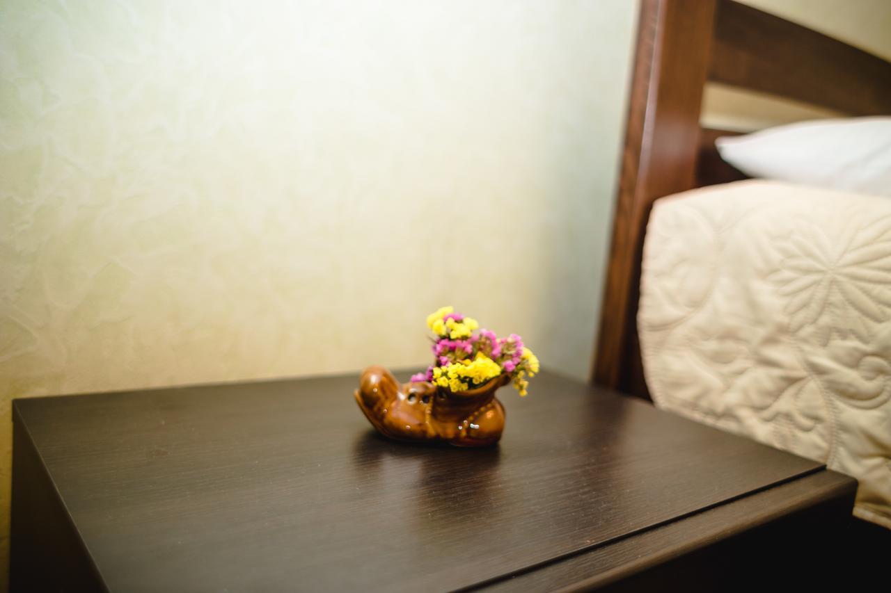 Dorosh Apartamet Lägenhet Lviv Exteriör bild